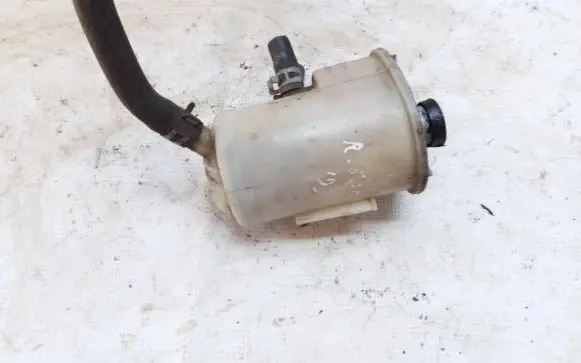 Power steering fluid tank/reservoir