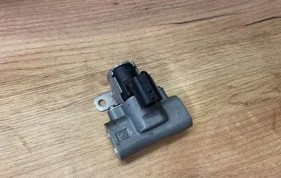 Renault Austral Air conditioning (A/C) expansion valve 924875516R