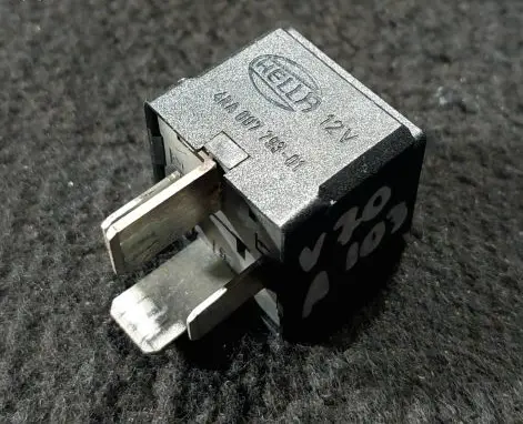 Volvo V70 Other relay 9441158