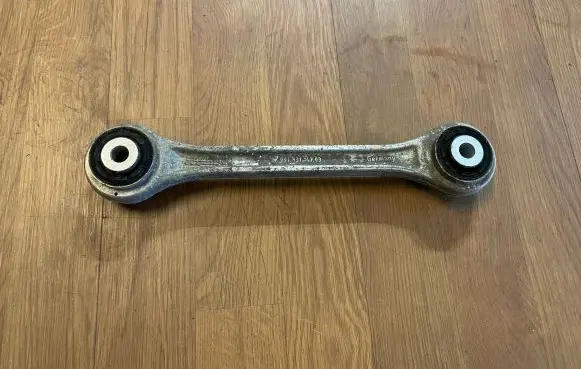 Porsche 911 991 Rear upper control arm/wishbone 99133114703