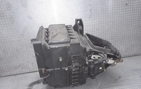 Honda HR-V Interior heater climate box assembly 990322
