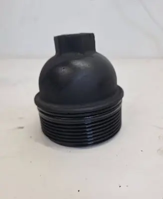 BMW 5 E60 E61 Oil filter cover 