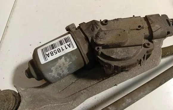 Opel Insignia A Wiper motor 13227392