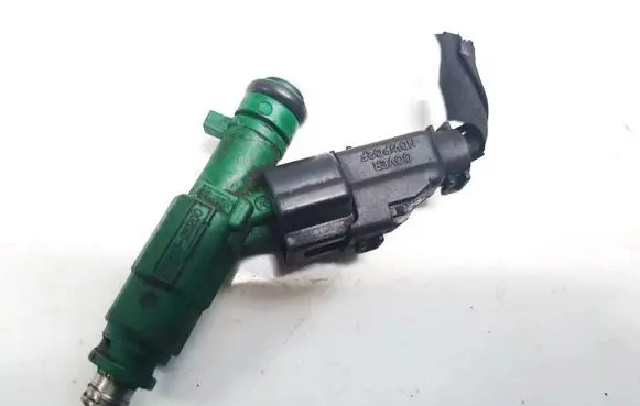 Nissan Murano Z50 Fuel injector 3531025200 l021 3531025200l021
