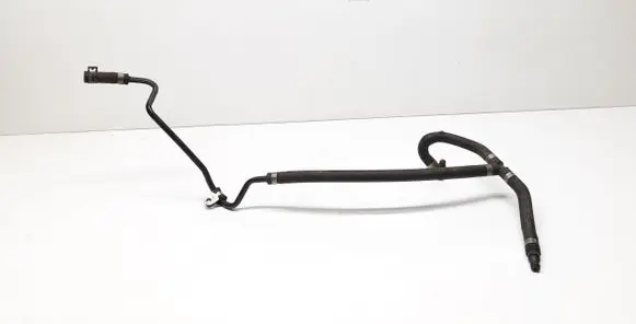 Mercedes-Benz C W204 Engine coolant pipe/hose A2045012225