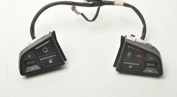 Hyundai i20 (PB PBT) Steering wheel buttons/switches 967001J000