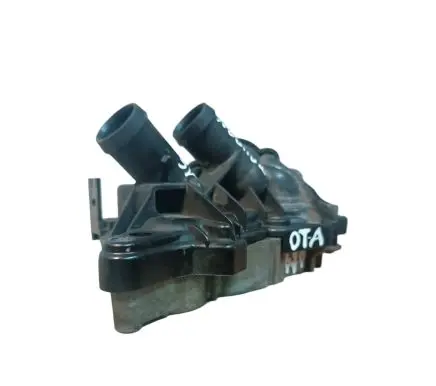 Volkswagen Touran II Water pump 04E121042M 04E121600AL