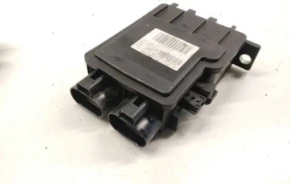 Renault Latitude (L70) Power management control unit 243800002R