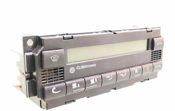 Volkswagen PASSAT B5.5 Climate control unit
