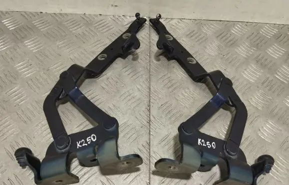 Maserati GranTurismo Engine bonnet/hood hinges B430S