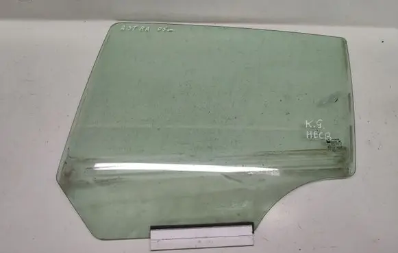 Opel Astra H Rear door window glass