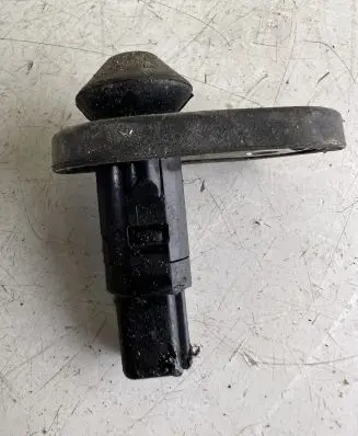 Toyota Yaris Front door sensor 
