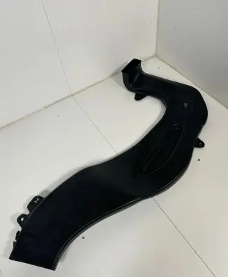 BMW iX Cabin air duct channel 7948160