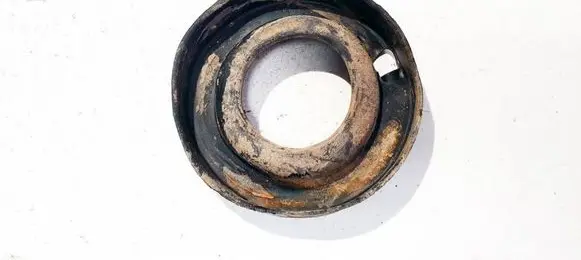 Ford Focus Front coil spring rubber mount 4M515599AA