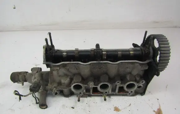 Suzuki Swift Cultus Engine head 