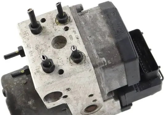 Volkswagen PASSAT B5 ABS Pump 3B0614111 0273004573 0265220621
