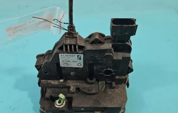 Fiat Grande Punto Front door lock 51797557 IMPRK1384723