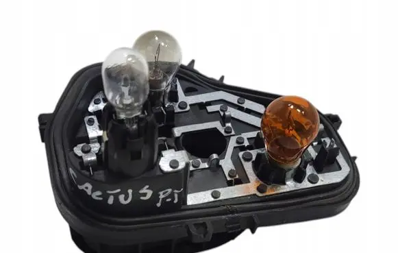 Citroen C4 Cactus Tail light bulb cover holder