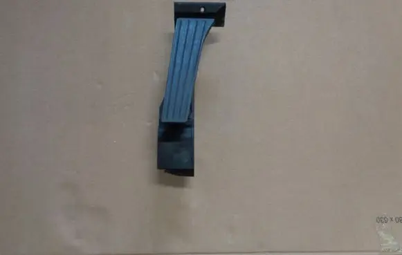 BMW 7 E65 E66 Accelerator throttle pedal 6752614