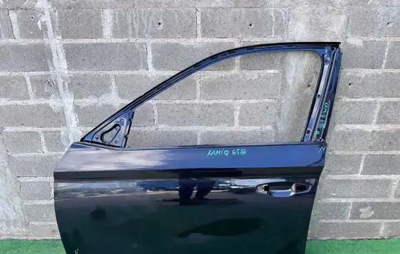 Skoda Kamiq Front door 