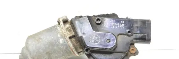 Opel Insignia A Wiper motor 13227393