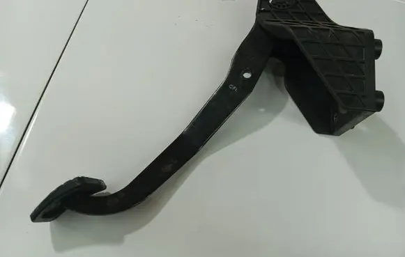KIA Ceed Brake pedal 