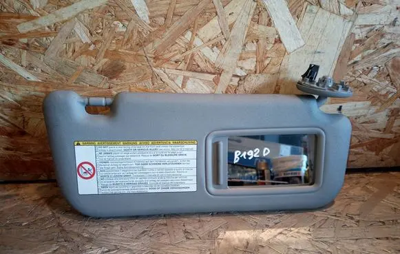Toyota Yaris Sun visor