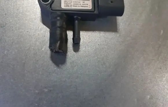 Vacuum valve