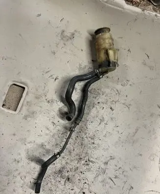 Opel Frontera B Power steering fluid tank/reservoir