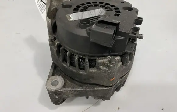 BMW X3 F25 Generator/alternator 8570672
