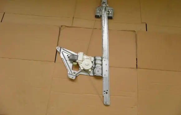 Volkswagen Crafter Front door window regulator with motor