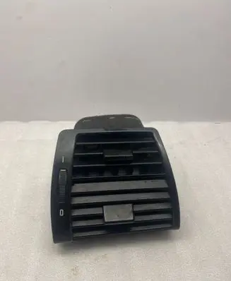 BMW X5 E53 Dashboard side air vent grill/cover trim 8402216