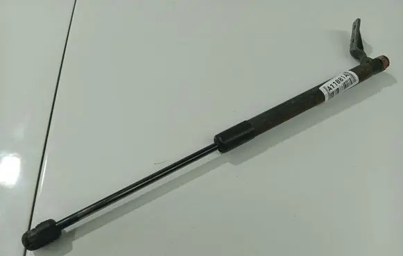 KIA Ceed Tailgate/trunk strut/damper D56070K
