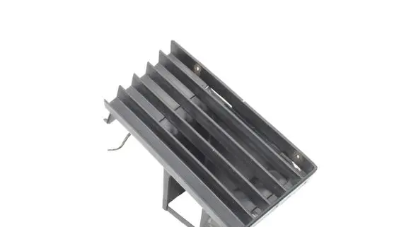 BMW 7 E32 Front bumper upper radiator grill 51118141619 511181416191 8141619
