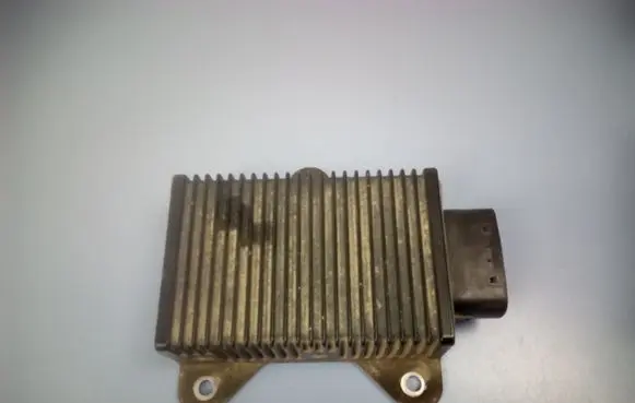 Mitsubishi Carisma Engine control unit/module MD340897 E8T11173