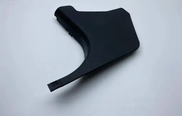 Foot area side trim