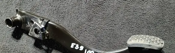 BMW 5 E39 Brake pedal