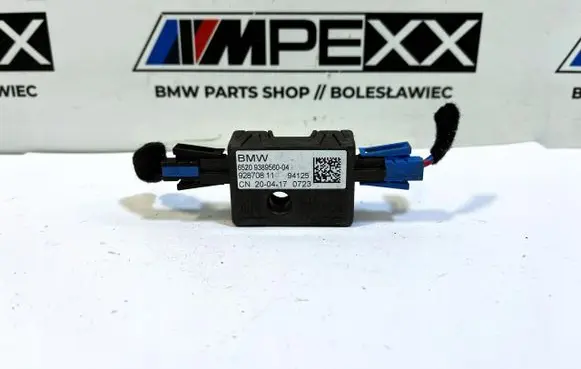 BMW X3 G01 Antenna control unit 9389560
