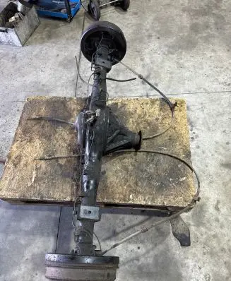 Mitsubishi L200 Rear axle beam with reductor 3917