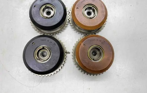 BMW 7 F01 F02 F03 F04 Camshaft pulley/ VANOS 7600086 7600085
