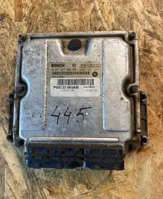 Chrysler Grand Voyager IV Engine control unit/module P04727665AB 0281011063 0281011064