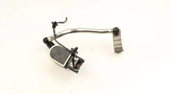 BMW X3 F25 Headlight/headlamp level sensor 6860843 37146860843