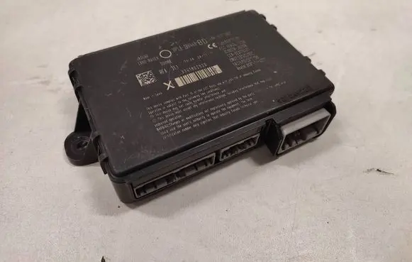 Land Rover Range Rover Velar Keyless (KESSY) go control unit/module HPLA19H440BD