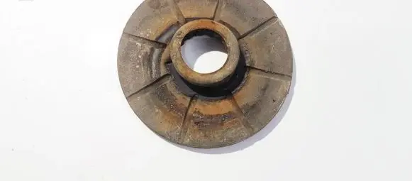 Saab 9-3 Ver2 Front coil spring rubber mount 90538496 90538496-96-