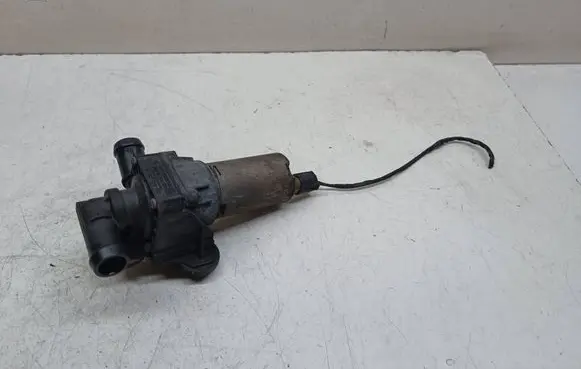 BMW 1 E81 E87 Electric auxiliary coolant/water pump 6928246