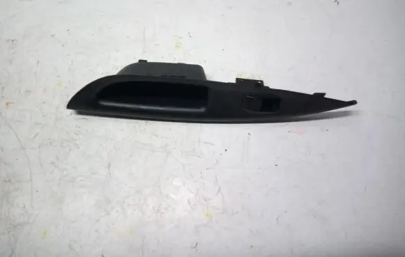 Mazda 6 Electric window control switch GJ6A-685L6