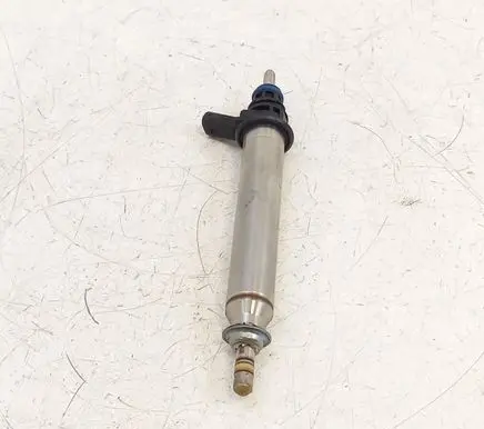 Mercedes-Benz E W212 Fuel injector A2780700687