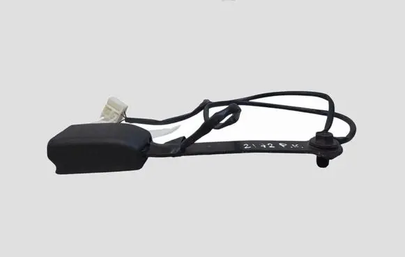 Mazda 6 Front seatbelt buckle 1052248