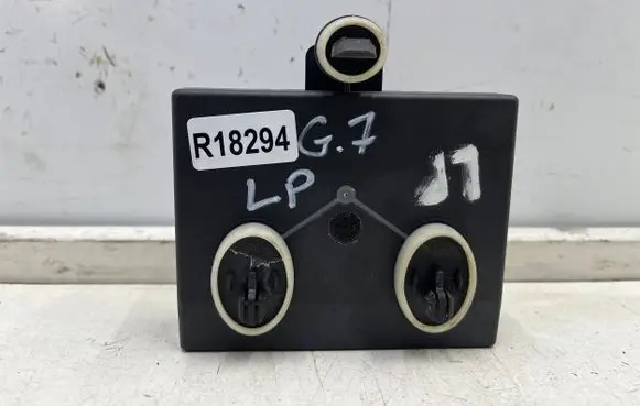 Volkswagen Golf VII Door control unit/module 5q0959393a