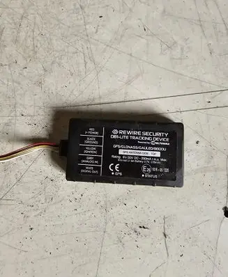 Mercedes-Benz Sprinter W906 Aerial GPS antenna 352093087090386
